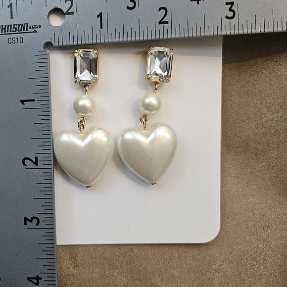 J. Crew Pearl and Crystal Heart Earrings  NEW! - Picture 4 of 4